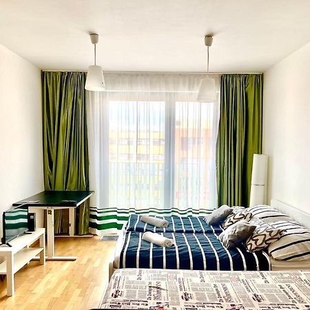 Centrum Park Apartment ปราก ภายนอก รูปภาพ