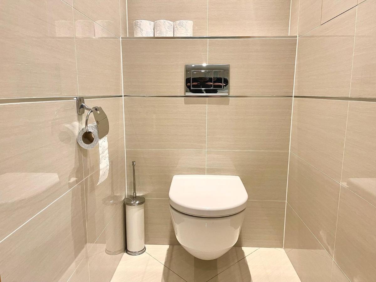 Centrum Park Apartment ปราก ภายนอก รูปภาพ